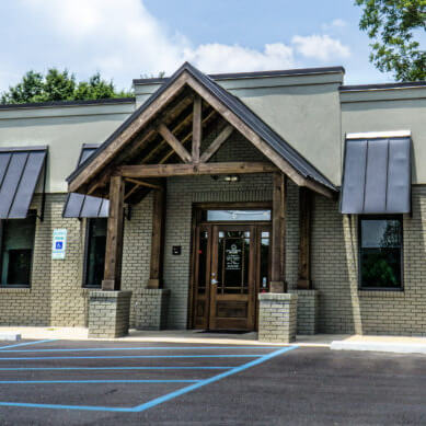 outside view of the office of Greenville Family Smiles